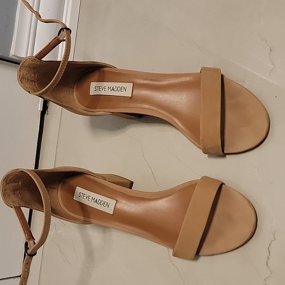 Steve Madden sandals
